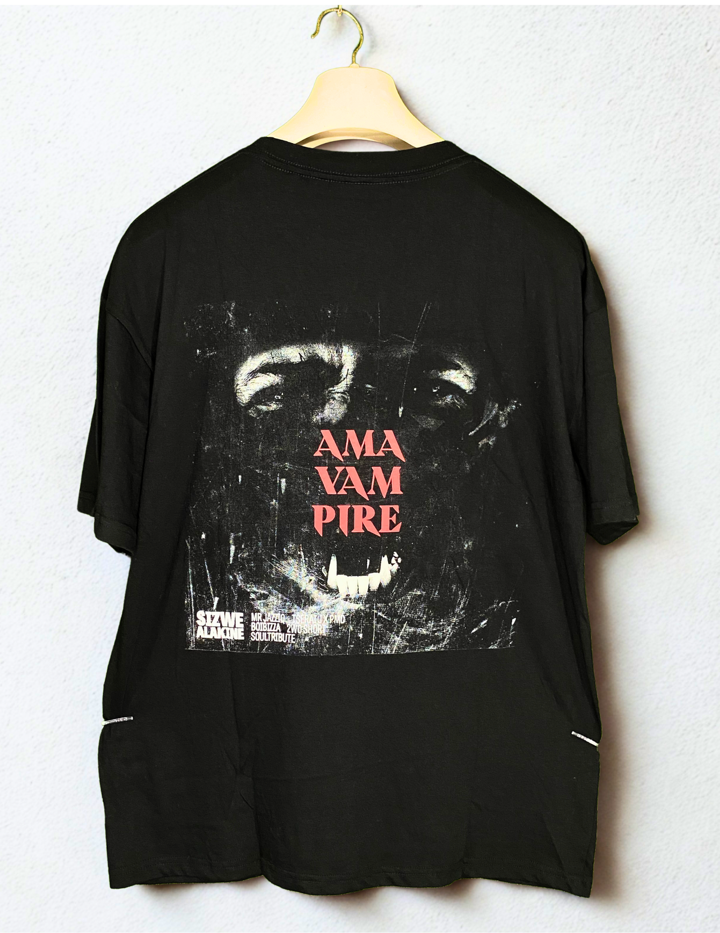 Oversized Black Graphic T-Shirt – “AMAVAMPIRE” Edition