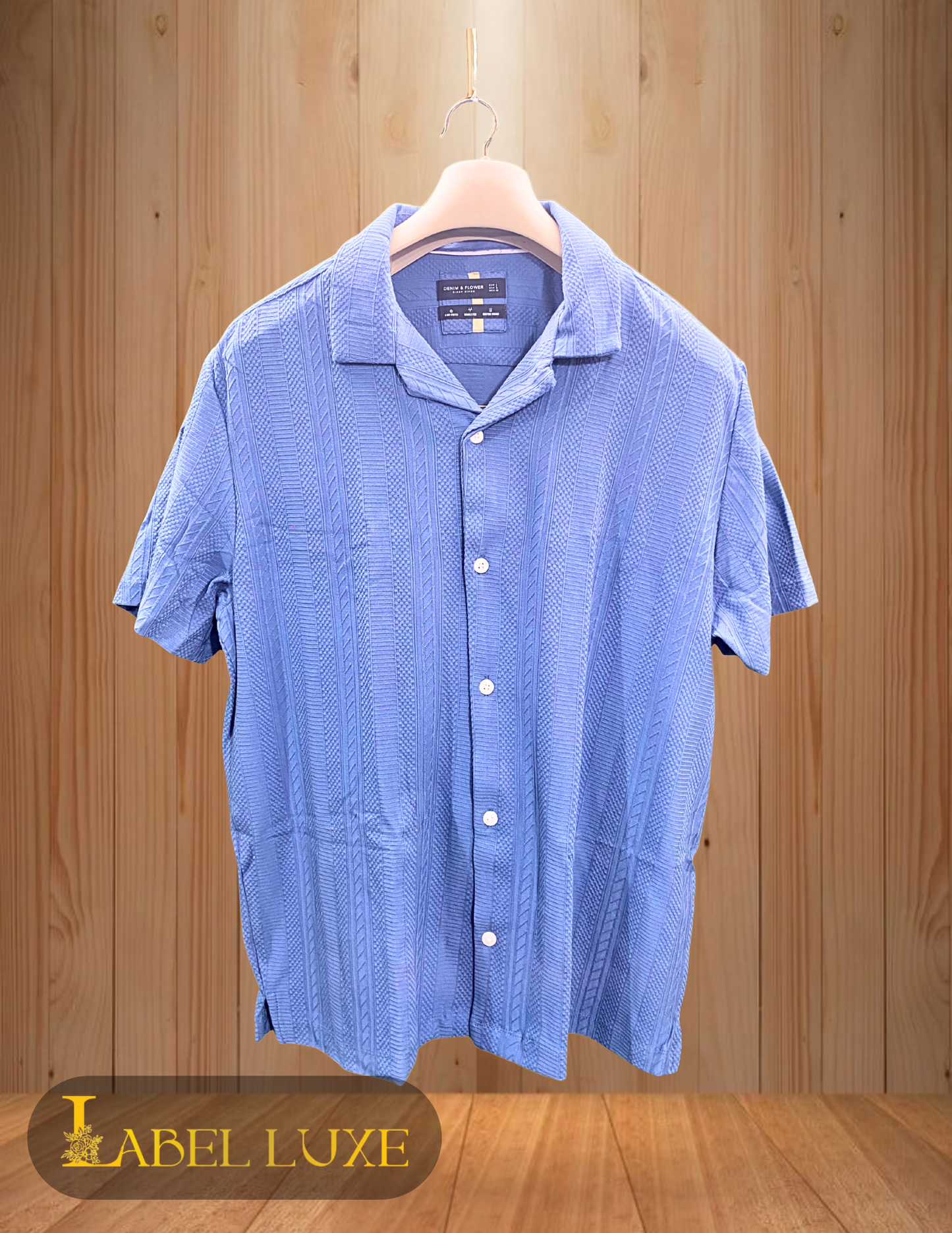 DENIM AND FLOWER Textured Short Sleeve Button-Up Shirt – Blue